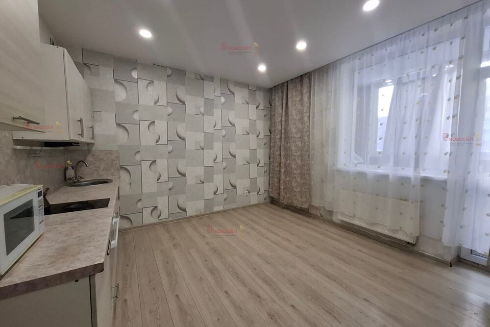 Екатеринбург, ул. Чемпионов, 3 - фото квартиры (5)