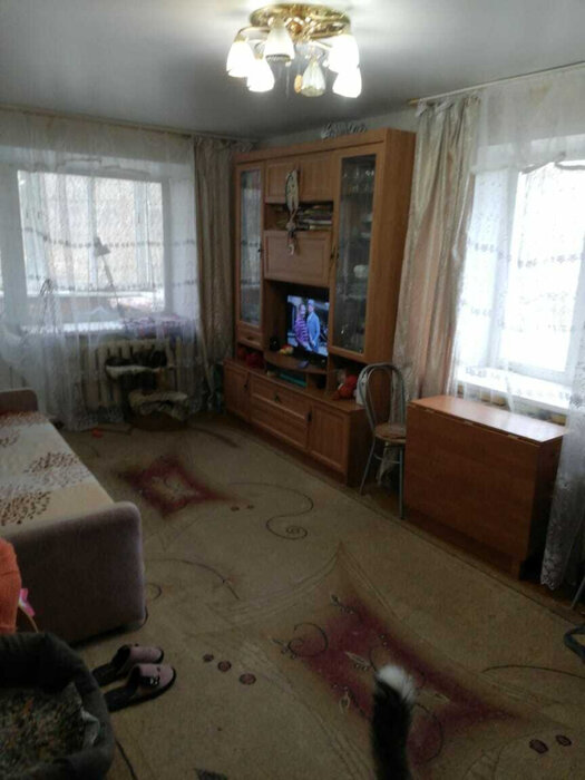 г. Кировград, ул. 40 лет Октября, 5 (городской округ Кировградский) - фото квартиры (3)