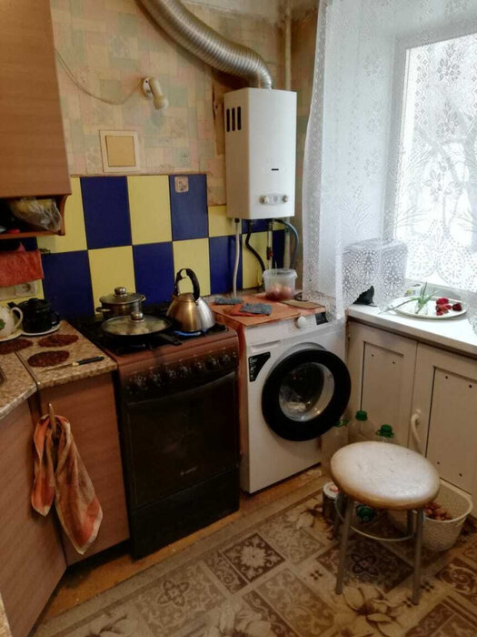 г. Кировград, ул. 40 лет Октября, 5 (городской округ Кировградский) - фото квартиры (8)