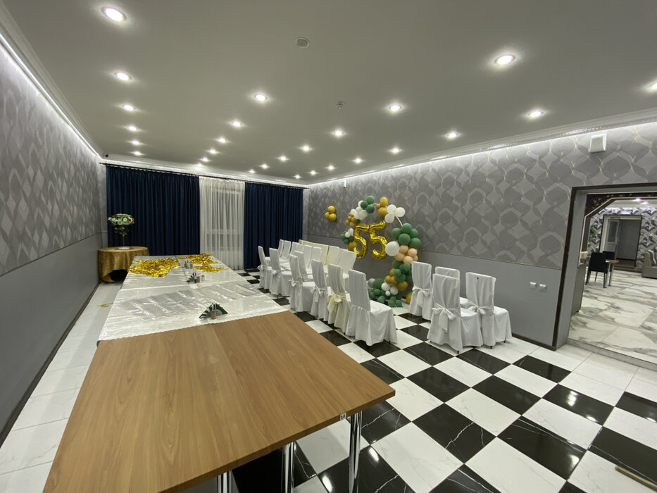 село Малая Лая, городской округ Горноуральский, Серовское направление, 170км., ул.Ленина, 178а (Выберите район) - фото торговой площади (8)