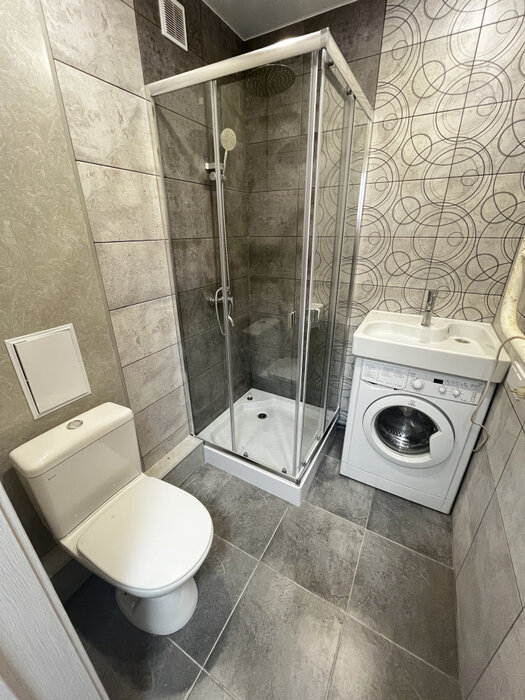 Екатеринбург, ул. Азина, 20/1 (Центр) - фото квартиры (1)