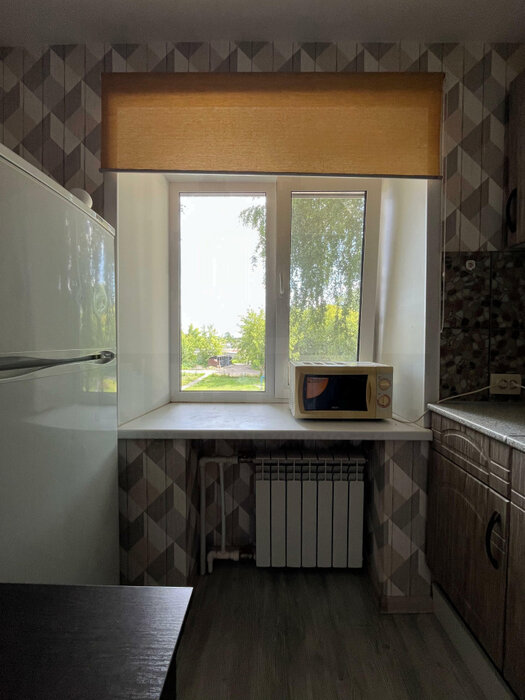 г. Арамиль, ул. Космонавтов, 7 кор.2 (городской округ Арамильский) - фото квартиры (2)