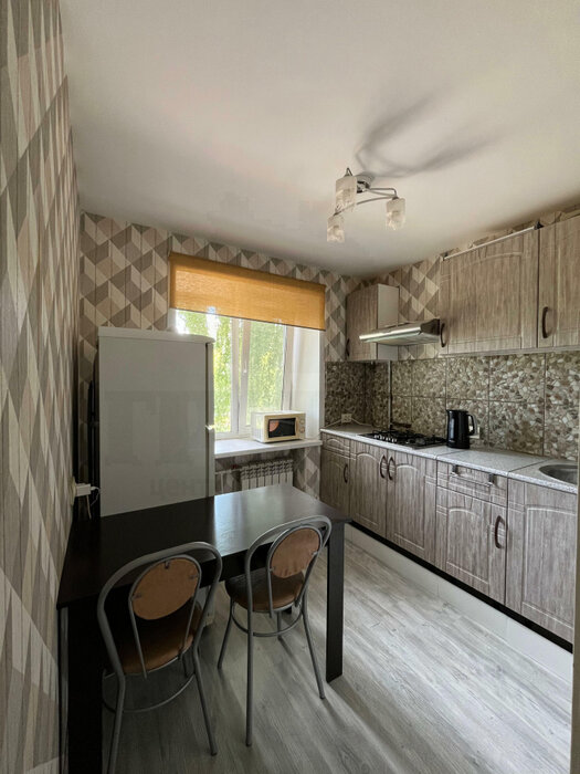 г. Арамиль, ул. Космонавтов, 7 кор.2 (городской округ Арамильский) - фото квартиры (5)