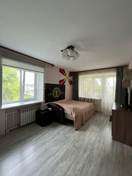 г. Арамиль, ул. Космонавтов, 7 кор.2 (городской округ Арамильский) - фото квартиры (8)