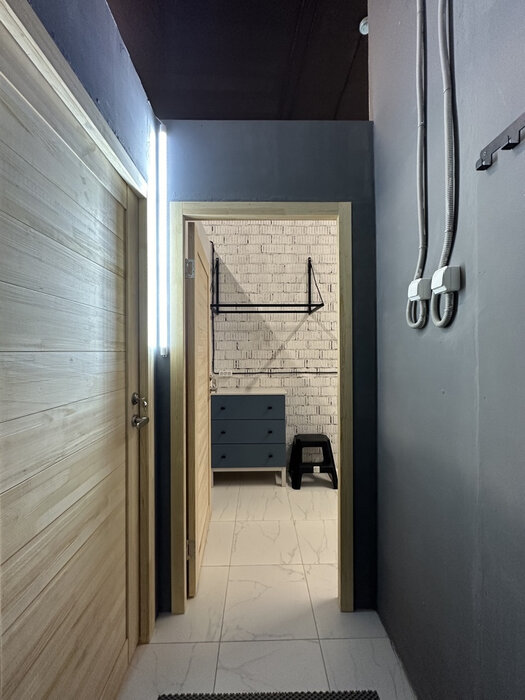 Екатеринбург, ул. Готвальда, 24/5 (Заречный) - фото торговой площади (1)