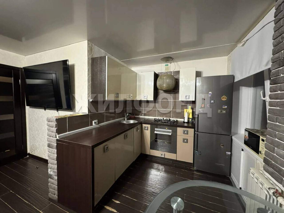 г. Нижний Тагил, ул. Первомайская, 32 (городской округ Нижний Тагил) - фото квартиры (6)