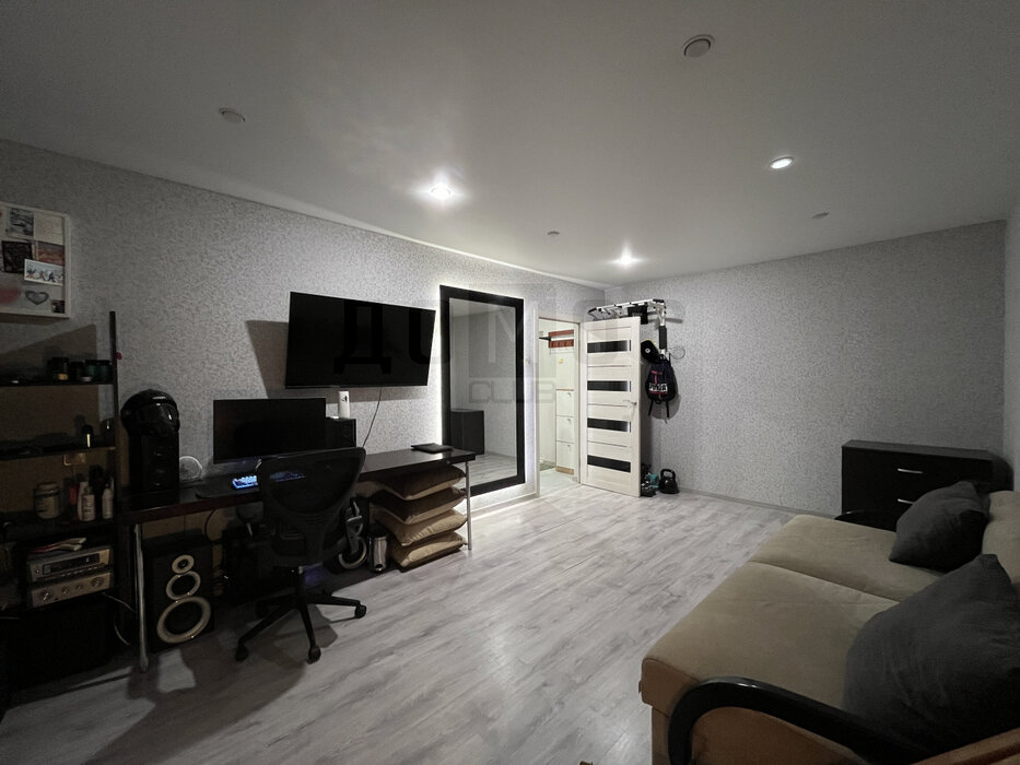 Екатеринбург, ул. Рабочих, 13 (ВИЗ) - фото квартиры (2)