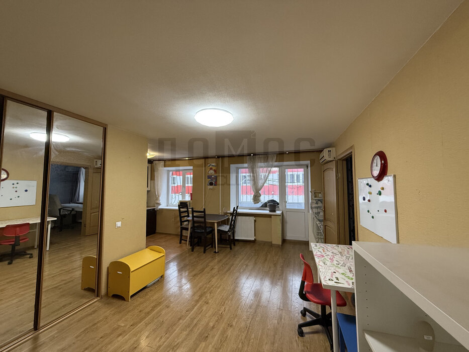 Екатеринбург, ул. Энгельса, 31 (Центр) - фото квартиры (3)