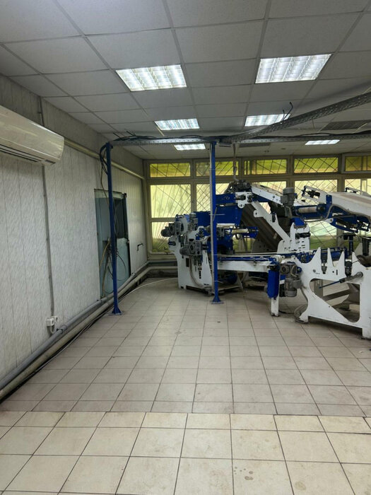 г. Арамиль, ул. Белинского, 13 (городской округ Арамильский) - фото торговой площади (4)