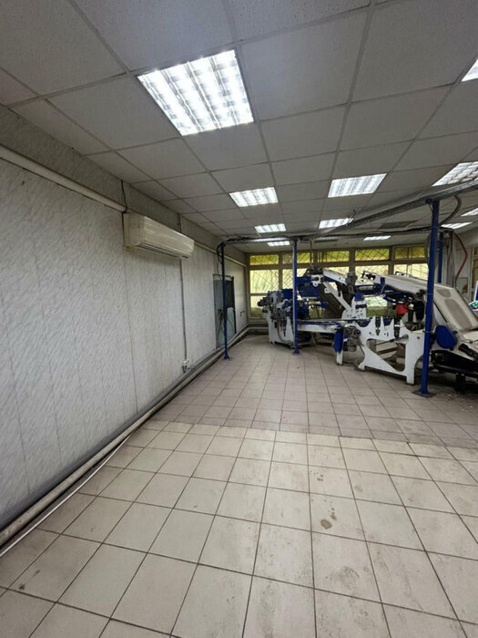 г. Арамиль, ул. Белинского, 13 (городской округ Арамильский) - фото торговой площади (5)