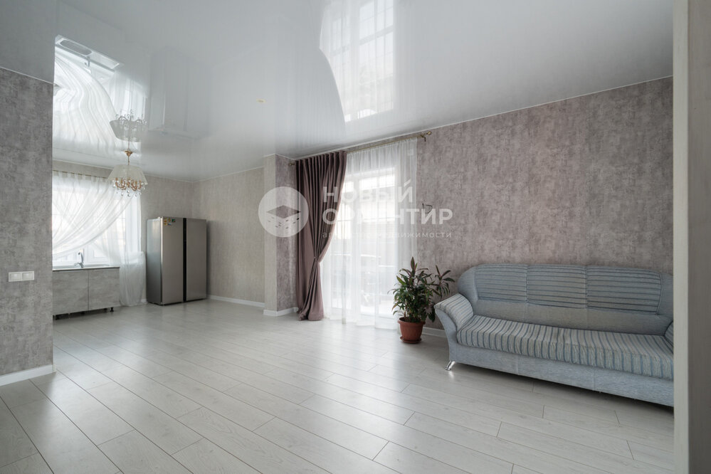 к.п. Чистые росы-2, ул. Коралловая,  2 (городской округ Белоярский) - фото коттеджа (1)