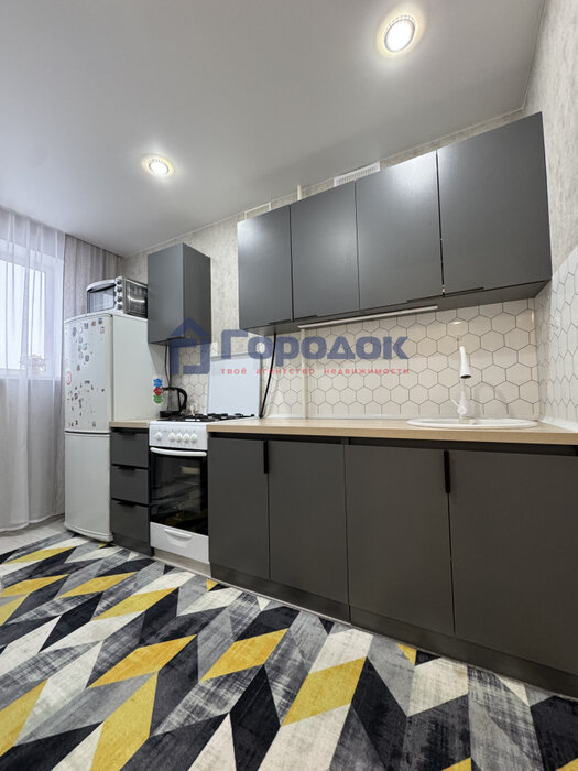 г. Каменск-Уральский, ул. 2-я Рабочая, 14 (городской округ Каменский) - фото квартиры (2)