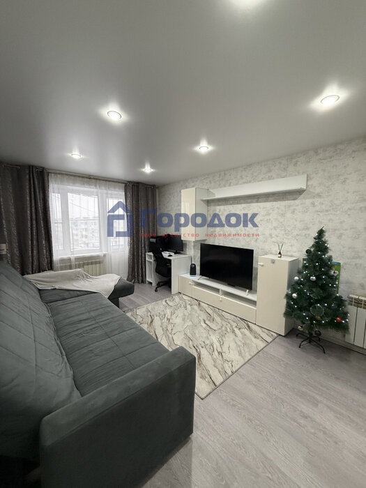 г. Каменск-Уральский, ул. Победы, 61 (городской округ Каменский) - фото квартиры (5)