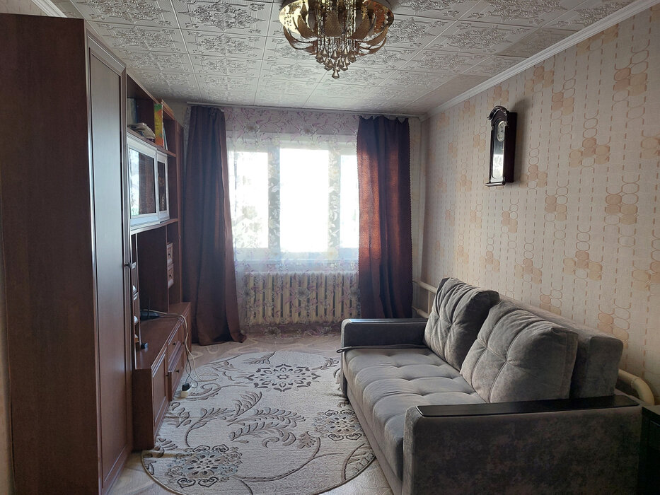 г. Первоуральск, ул. Ватутина, 72 (городской округ Первоуральск) - фото квартиры (7)