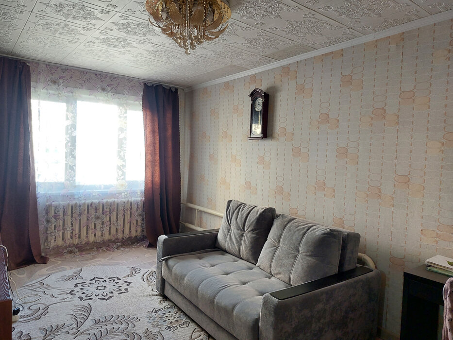 г. Первоуральск, ул. Ватутина, 72 (городской округ Первоуральск) - фото квартиры (8)