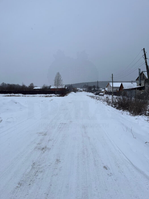 д. Коновалово, ул. Братьев Кукаркиных, 16 (городской округ Первоуральск) - фото земельного участка (8)
