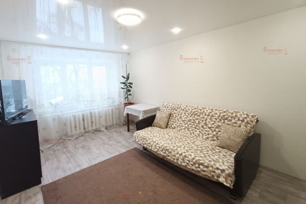 г. Кировград, ул. Калинина, 10 (городской округ Кировградский) - фото квартиры (3)