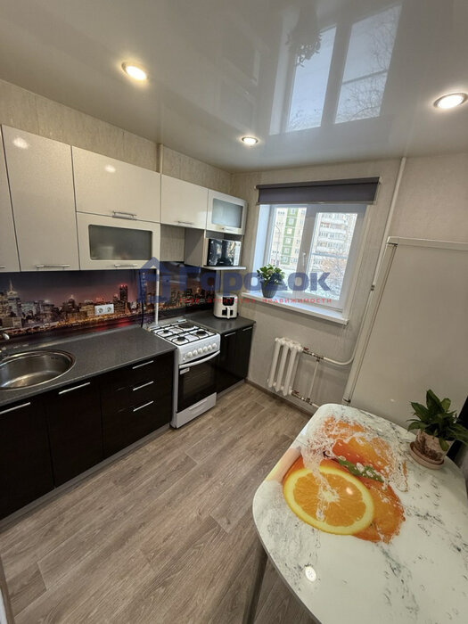 г. Каменск-Уральский, ул. Кутузова, 31 (городской округ Каменский) - фото квартиры (1)