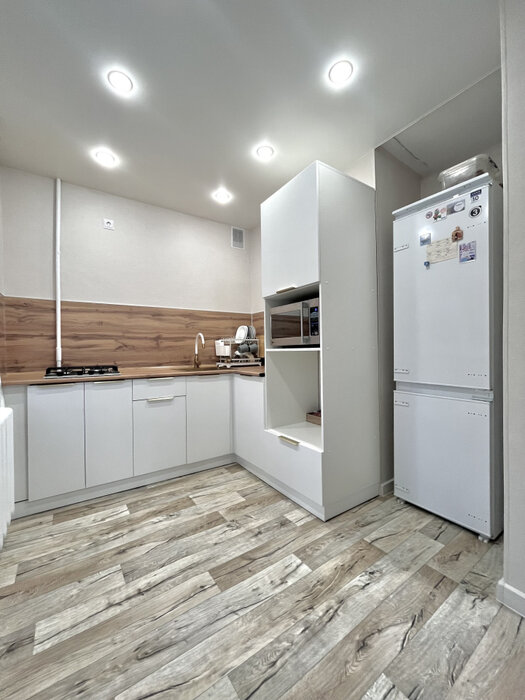 г. Первоуральск, ул. Космонавтов, 11 А (городской округ Первоуральск) - фото квартиры (8)