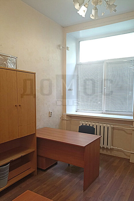 Екатеринбург, ул. 40-летия Октября, 36 (Уралмаш) - фото торговой площади (6)