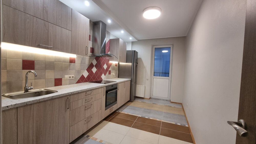 Екатеринбург, ул. Барвинка, 26 (УНЦ) - фото квартиры (1)