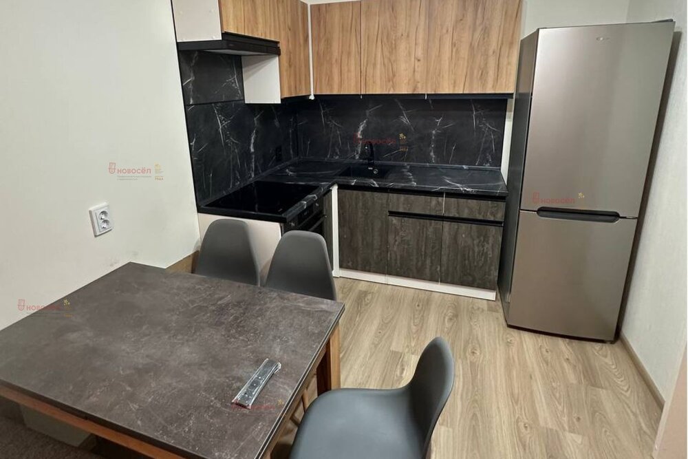 Екатеринбург, ул. Новосинарский, 7 (Птицефабрика) - фото квартиры (5)