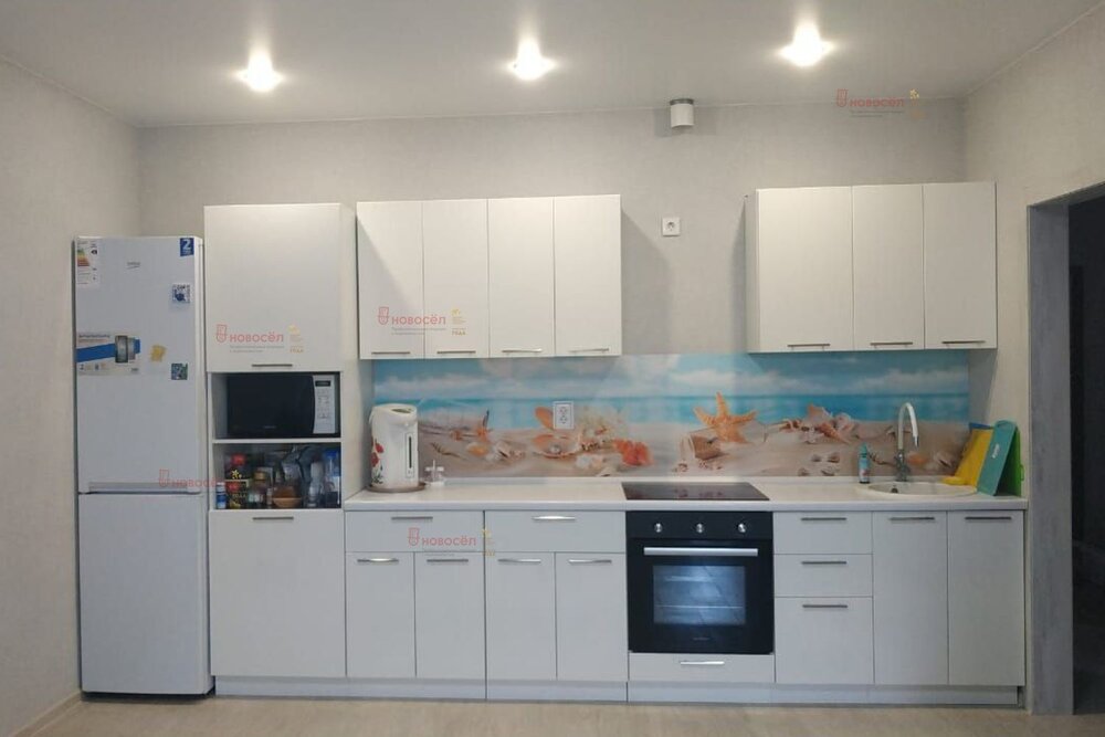 п. Прохладный, ул. Цитриновая, 22 (городской округ Белоярский) - фото коттеджа (1)