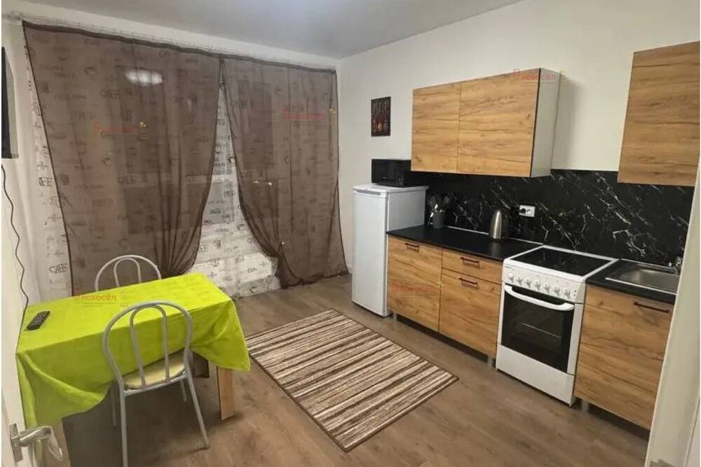 Екатеринбург, ул. Ландау, 37 (Академический) - фото квартиры (4)