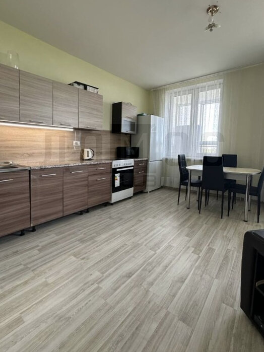 Екатеринбург, ул. Чкалова, 231 (УНЦ) - фото квартиры (1)