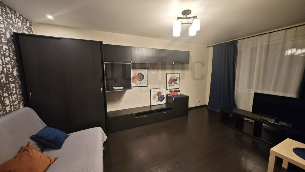 Екатеринбург, ул. Пальмиро Тольятти, 28 (Юго-Западный) - фото квартиры (1)