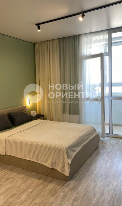 Екатеринбург, ул. Островского, 2/2 (Автовокзал) - фото квартиры (2)