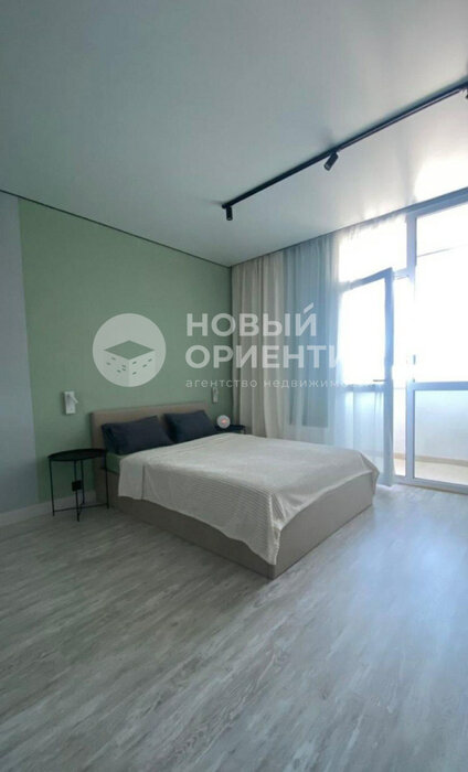 Екатеринбург, ул. Островского, 2/2 (Автовокзал) - фото квартиры (4)