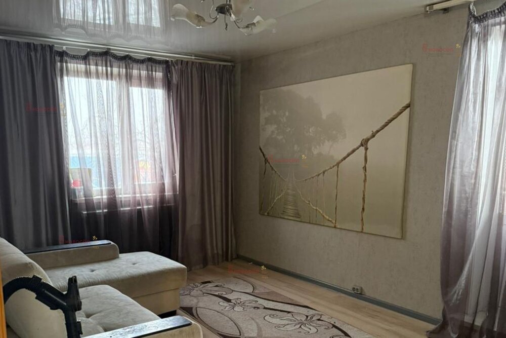 г. Первоуральск, ул. Вайнера, 9 (городской округ Первоуральск) - фото квартиры (4)