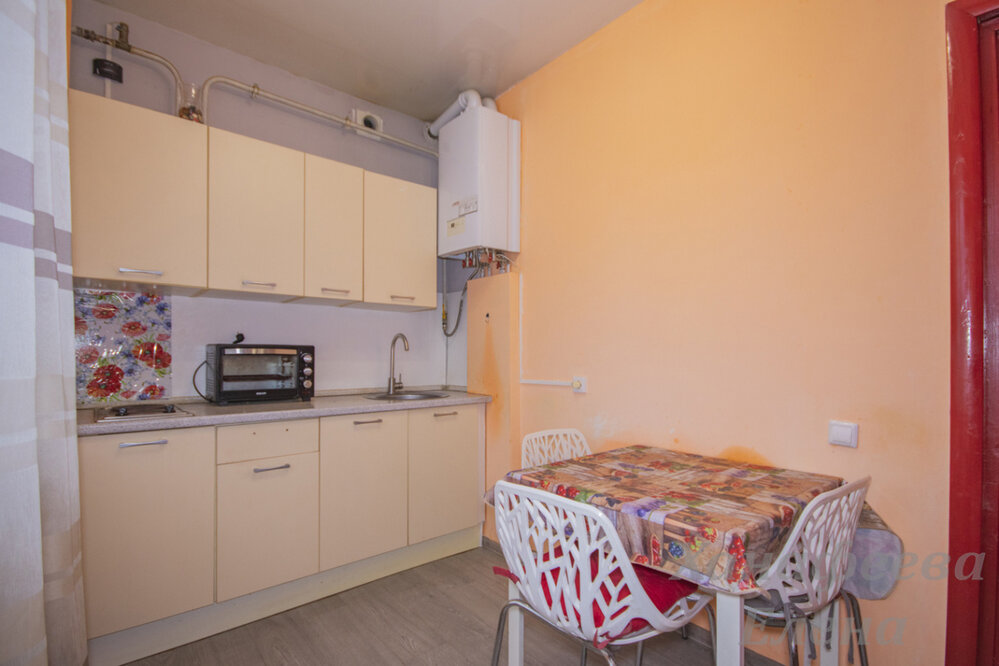 Екатеринбург, ул. Очеретина, 9 (Академический) - фото квартиры (8)