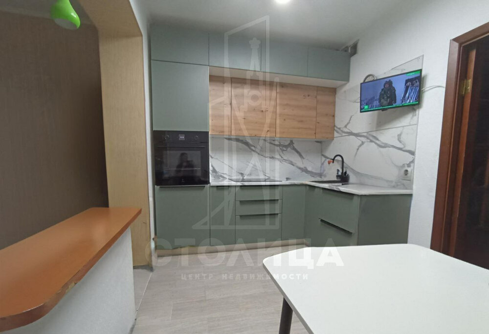 Екатеринбург, ул. Сиреневый, 4/3 (ЖБИ) - фото квартиры (1)