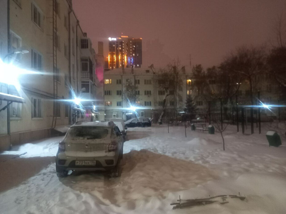 Екатеринбург, ул. Челюскинцев, 62 (Центр) - фото квартиры (2)