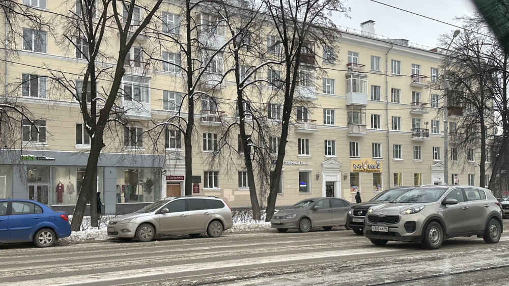 Екатеринбург, ул. Ленина, 62/2 (Втузгородок) - фото торговой площади (1)