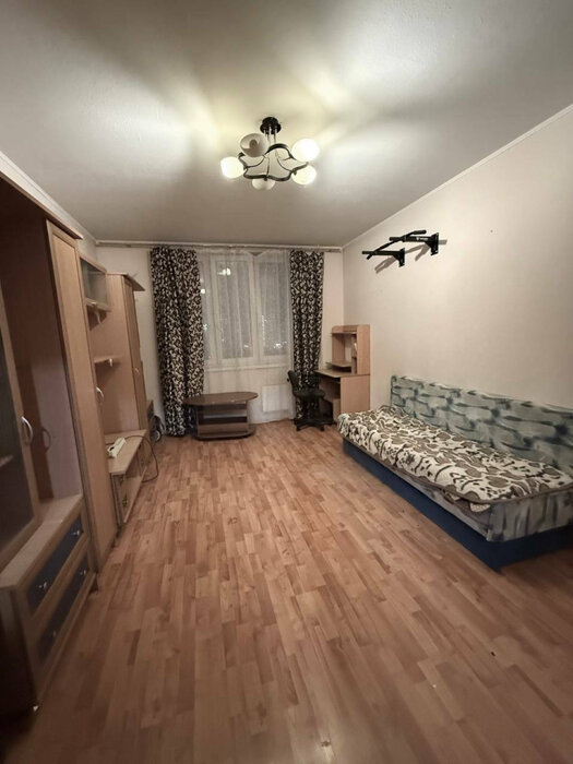 Екатеринбург, ул. 8 Марта, 181/6 (Автовокзал) - фото квартиры (1)