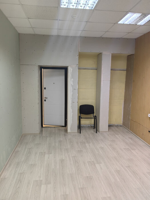 г. Верхняя Пышма, ул. Кривоусова, 36 (городской округ Верхняя Пышма) - фото торговой площади (2)