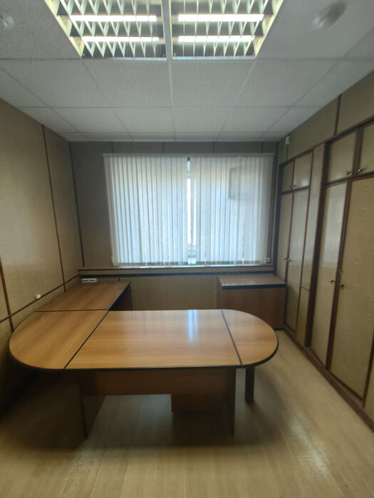 г. Верхняя Пышма, ул. Кривоусова, 36 (городской округ Верхняя Пышма) - фото торговой площади (1)