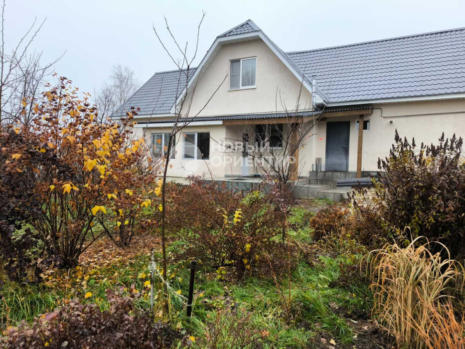 г. Березовский, ул. Механизаторов, 4 (городской округ Березовский) - фото коттеджа (1)