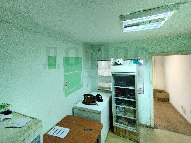 Екатеринбург, ул. Викулова, 46б (ВИЗ) - фото торговой площади (3)