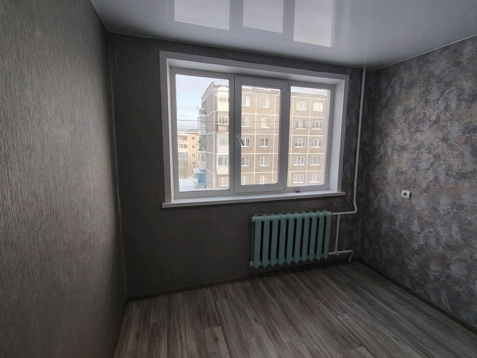 г. Нижние Серги, ул. Розы Люксембург, 86 (Нижнесергинский район) - фото квартиры (6)