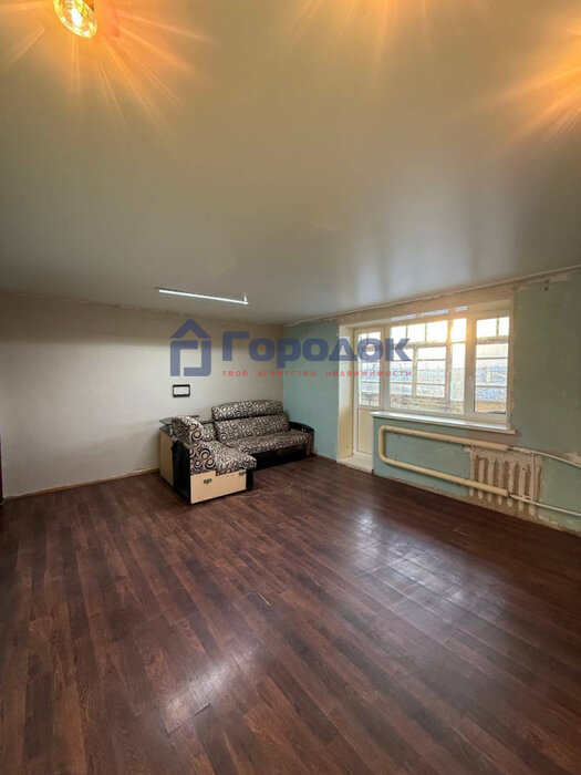 поселок городского типа Мартюш, ул. Бажова, 4 (городской округ Каменский) - фото квартиры (2)