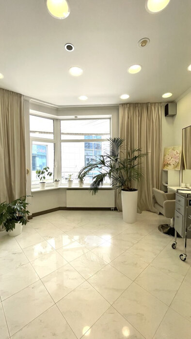 Екатеринбург, ул. Хохрякова, 43 - фото торговой площади (7)