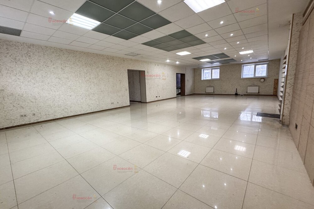 Екатеринбург, ул. Краснолесья, 49 (УНЦ) - фото офисного помещения (7)