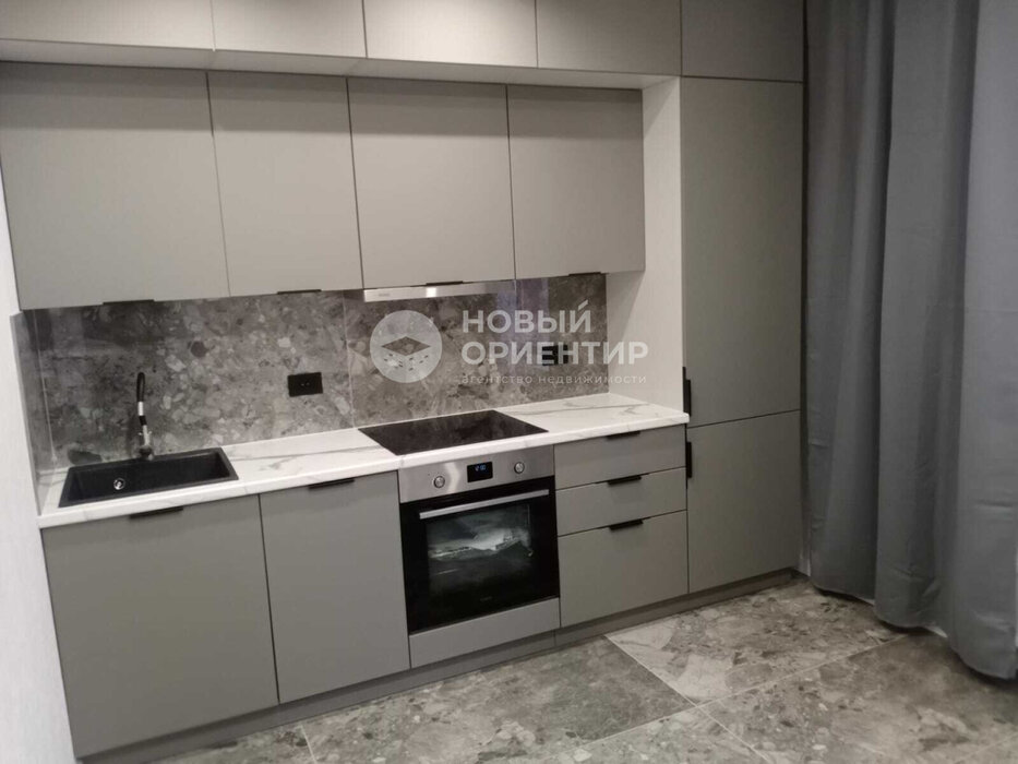 Екатеринбург, ул. Ландау, 37 (Академический) - фото квартиры (2)