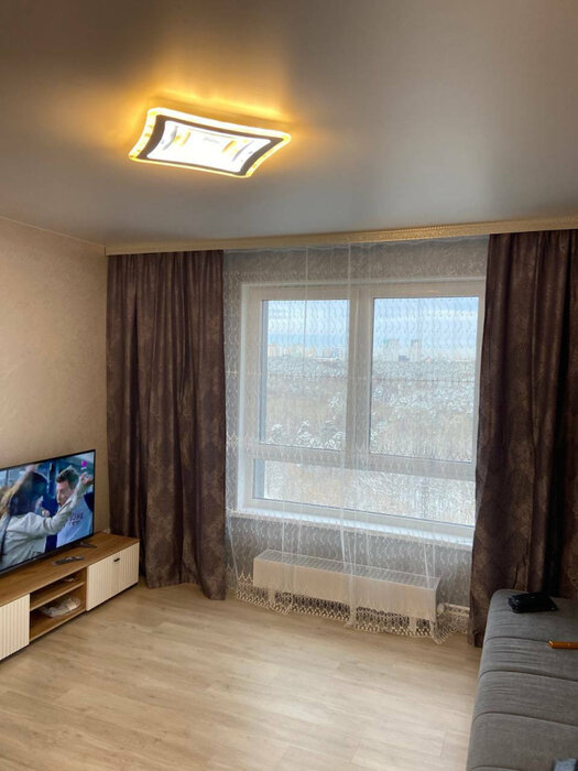 Екатеринбург, ул. Хуторская, 1/6 (Автовокзал) - фото квартиры (1)