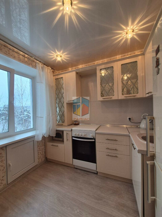 г. Краснотурьинск, ул. Парковая, 14 (городской округ Краснотурьинск) - фото квартиры (1)