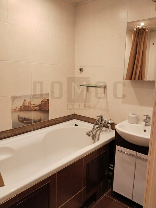 Екатеринбург, ул. Трактовая, 7 (М.Исток) - фото квартиры (8)